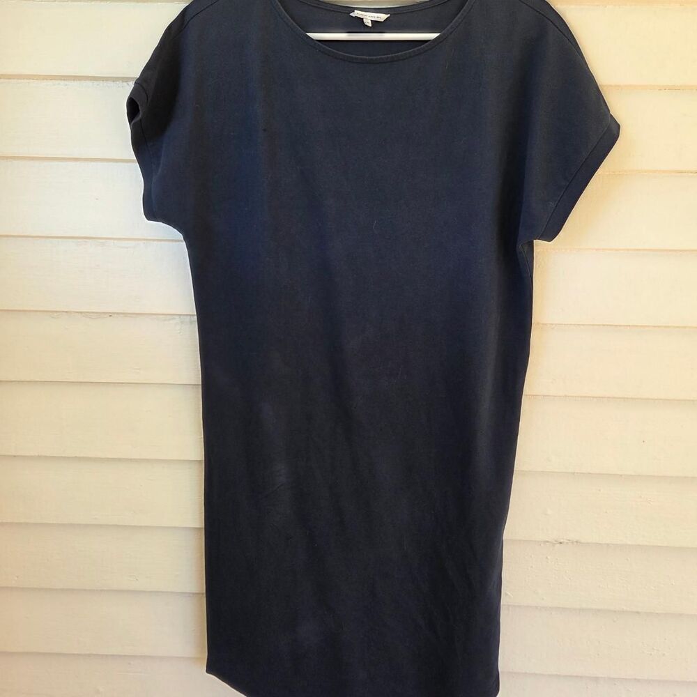 Distrikt Norrebro Women's Short Sleeve Navy T-Shirt/Dress Size XS